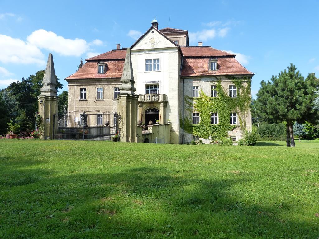 Palac Jastrowiec Villa Eksteriør bilde